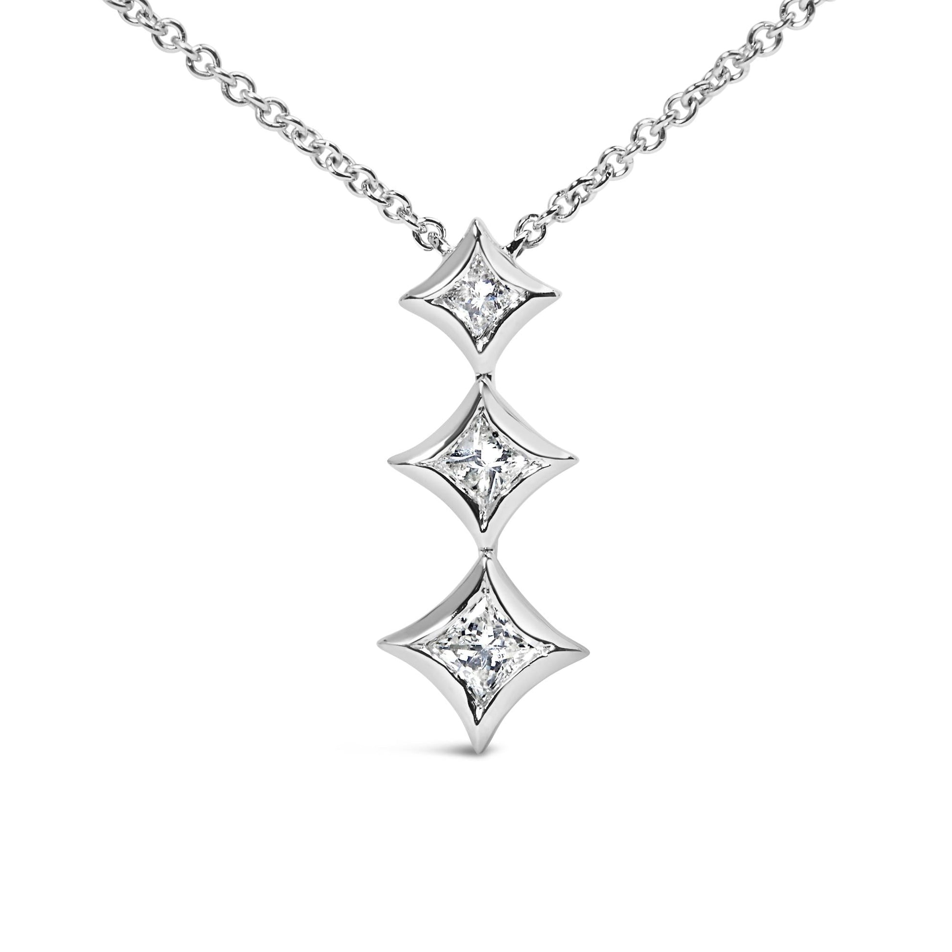 10K Gold 1/5 Cttw Princess Cut Diamond 3 Stone Drop 18’’ Pendant Necklace