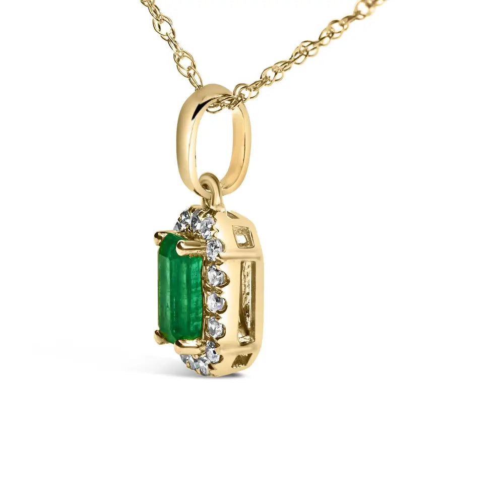 10k Yellow Gold 5x3mm Green Emerald and Diamond Accent Halo Octagonal Shape 18’’ Pendant Necklace (i-j Color I1-i2