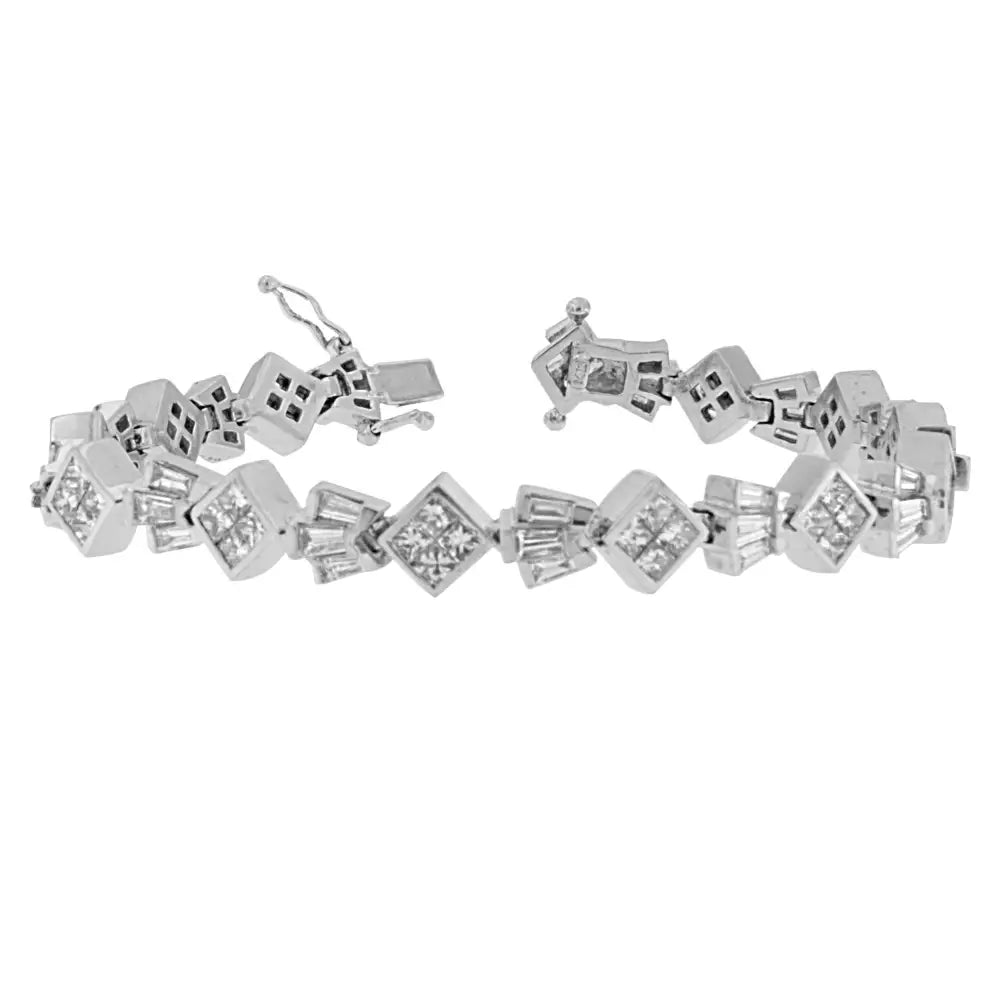 14k White Gold Princess and Baguette Cut Diamond Crown Link Bracelet (7 1/6 Cttw G-h Color Vs1-vs2 Clarity) - Fine