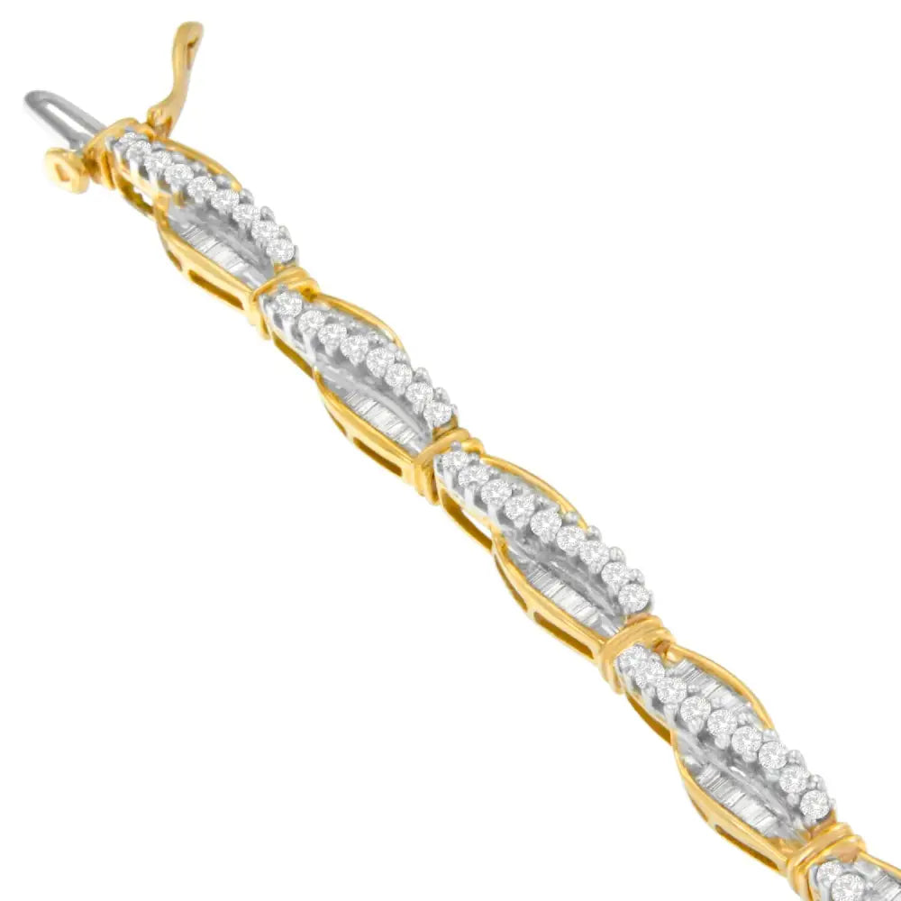 14k Yellow Gold Round and Baguette Cut Winding Love Diamond Bracelet (3.00 Cttw H-i Color Si1-si2 Clarity) - Fine