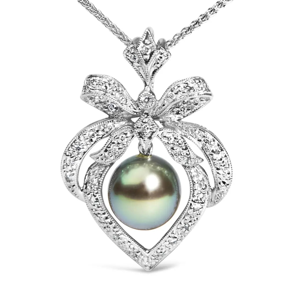 18k 3/4 Cttw Diamond and 12.5 Mm Cultured Black Tahitian Pearl Heart Pendant Necklace (g-h Color Si1-si2 Clarity)