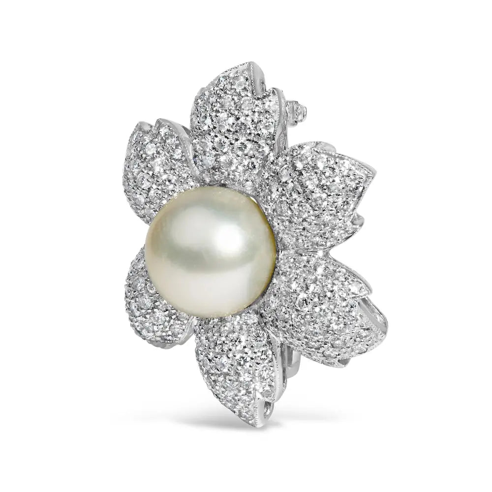 18k White Gold 2 3/4 Cttw Diamond and 12.5 Mm Cultured Freshwater Pearl Floral Brooch Pin (g-h Color Vs1-vs2 Clarity)