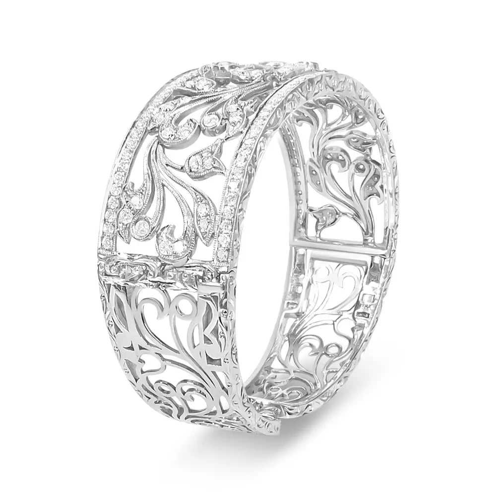 18k White Gold 3 1/4 Cttw Pave Diamond Openwork Floral Filigree Swirl Bangle Cuff Bracelet (h-i Color Vs2-si1 Clarity)