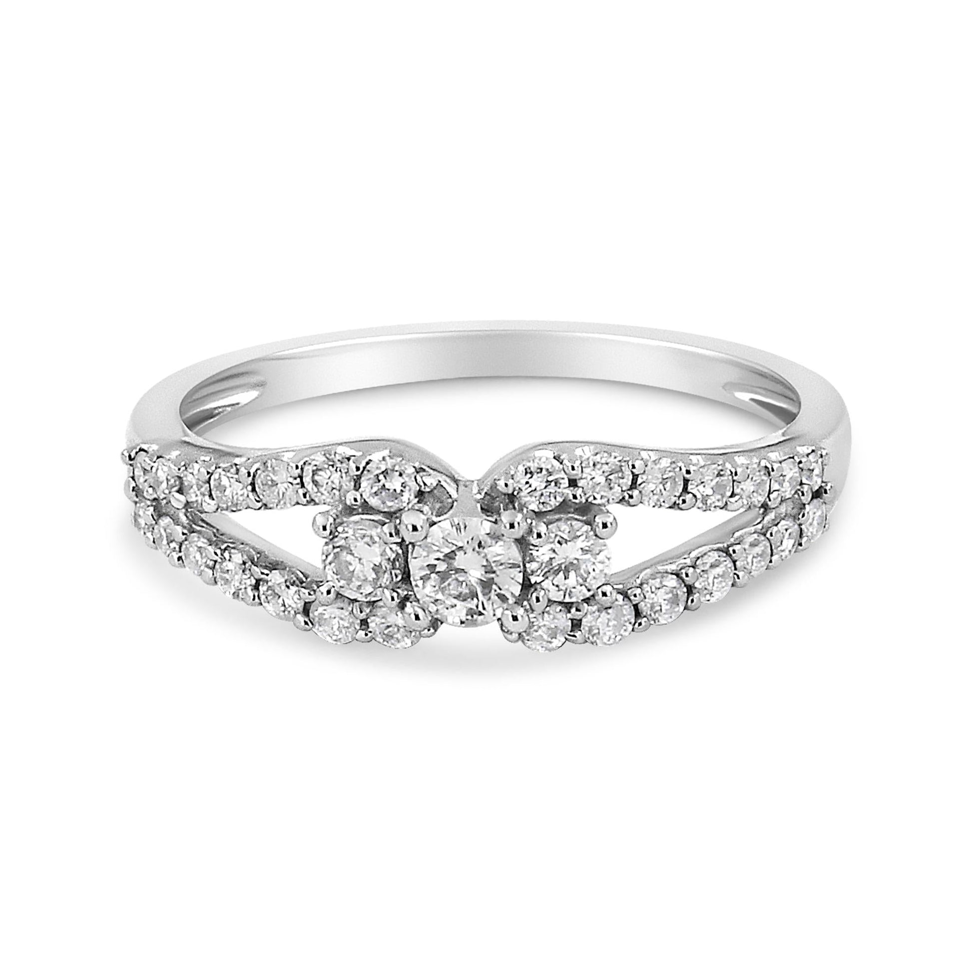 10K White Gold 1/2 Cttw Round Cut Diamond Three Stone Split Shank Band Ring