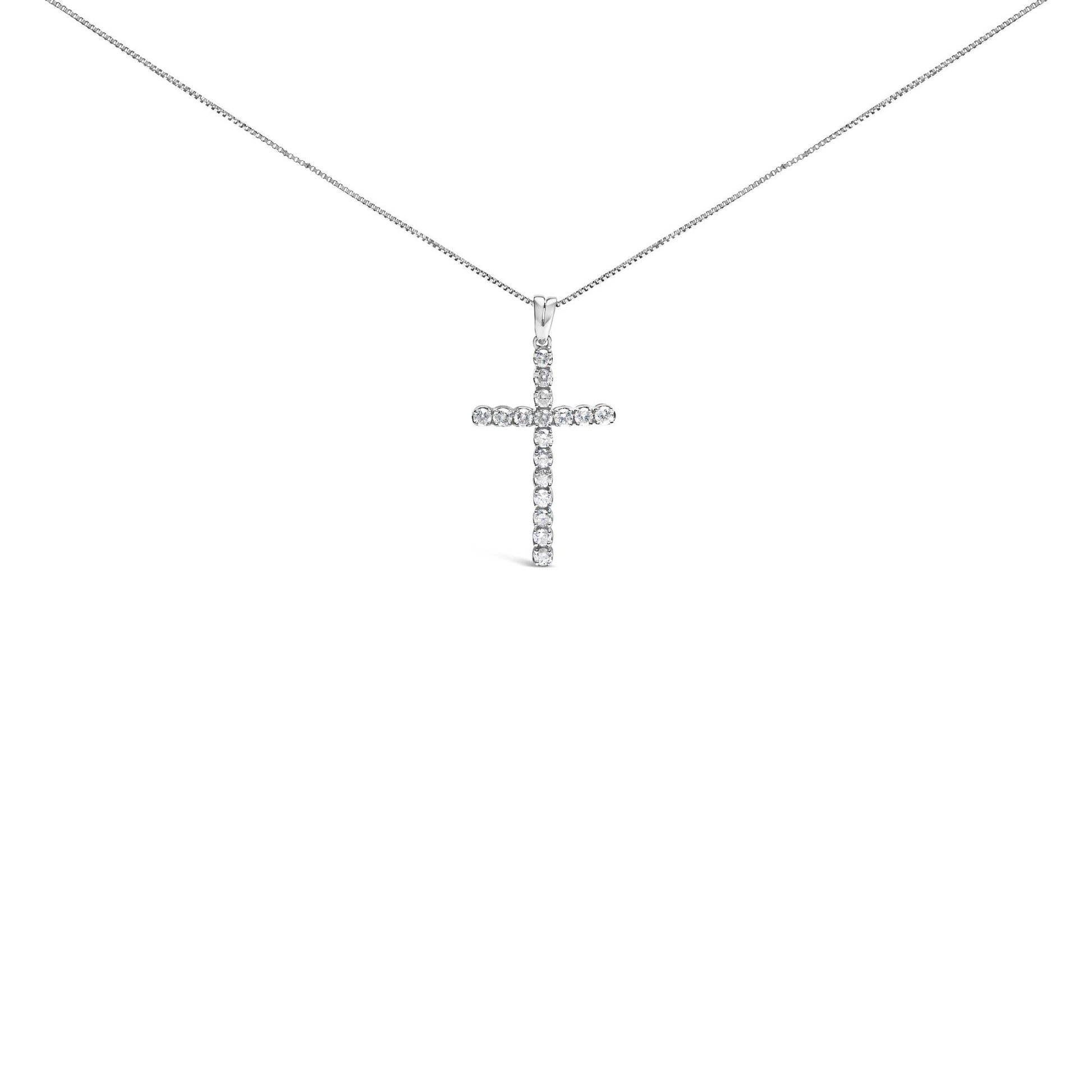 .925 Sterling Silver 1.0 Cttw Diamond Classic Cross 18’’ Pendant Necklace