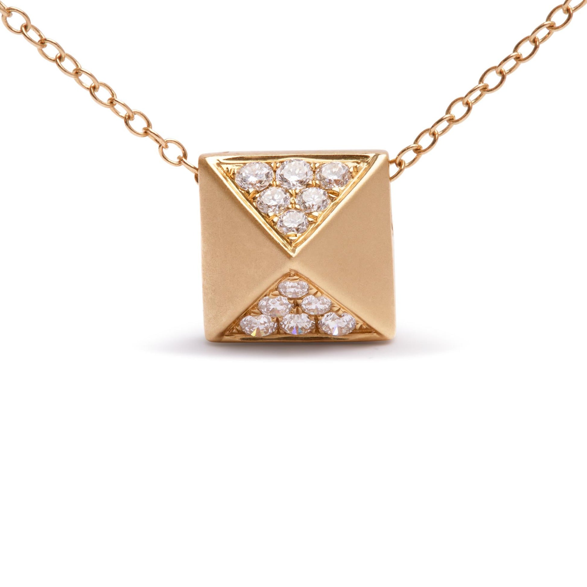 14K Yellow Gold 1/4 Cttw Diamond Matte Finished Pyramid Pendant Necklace (G-H