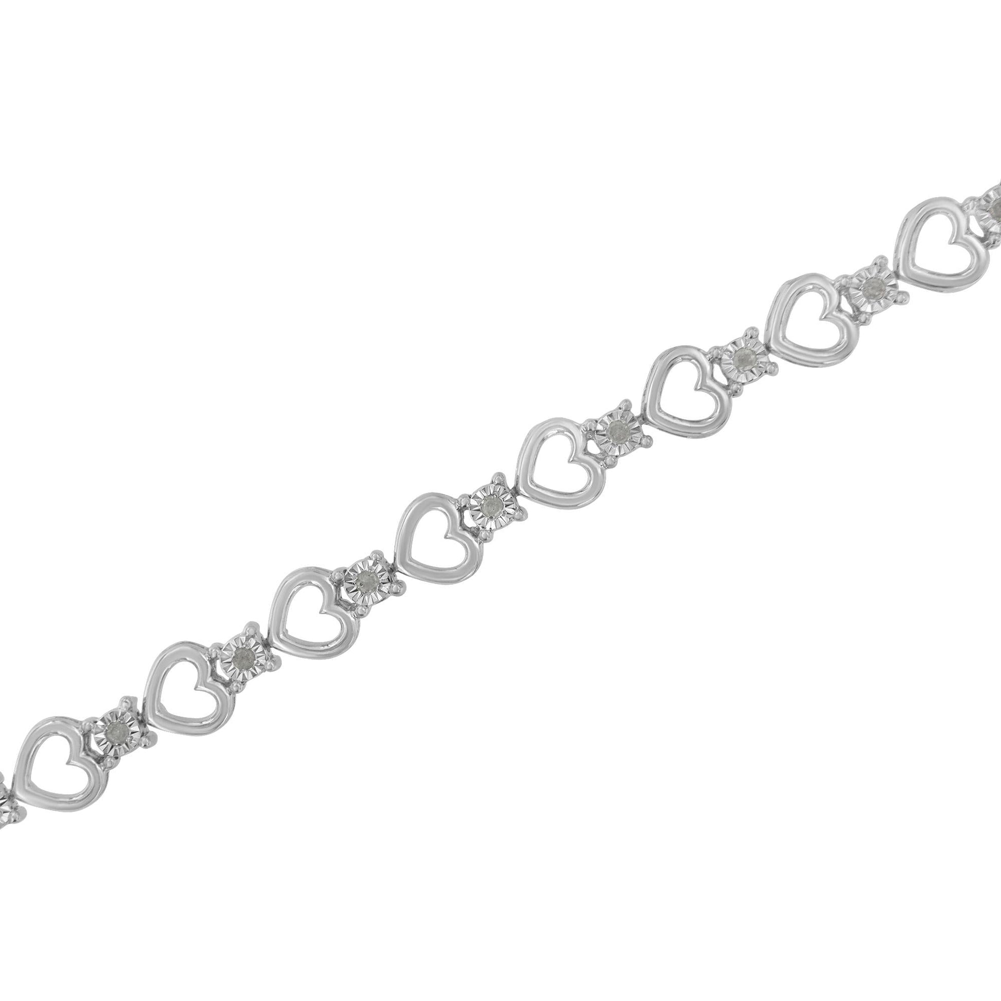 Sterling Silver Diamond Heart Link Bracelet (1/4 cttw I-J Color I3 Clarity)