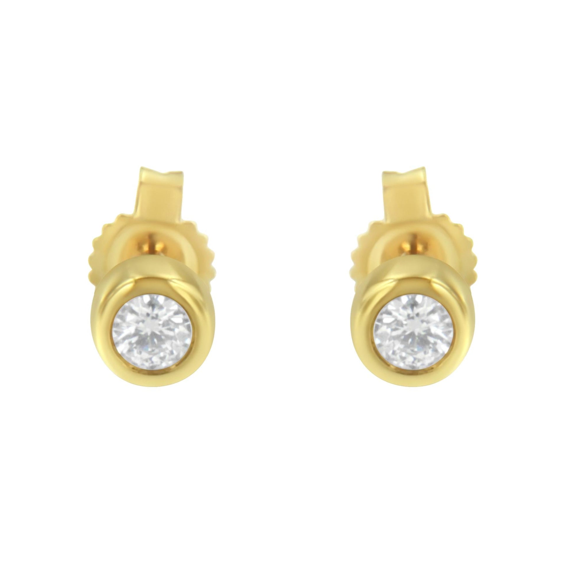 10K Gold 0.15 Cttw Round Brilliant-Cut Near Colorless Diamond Bezel-Set Stud