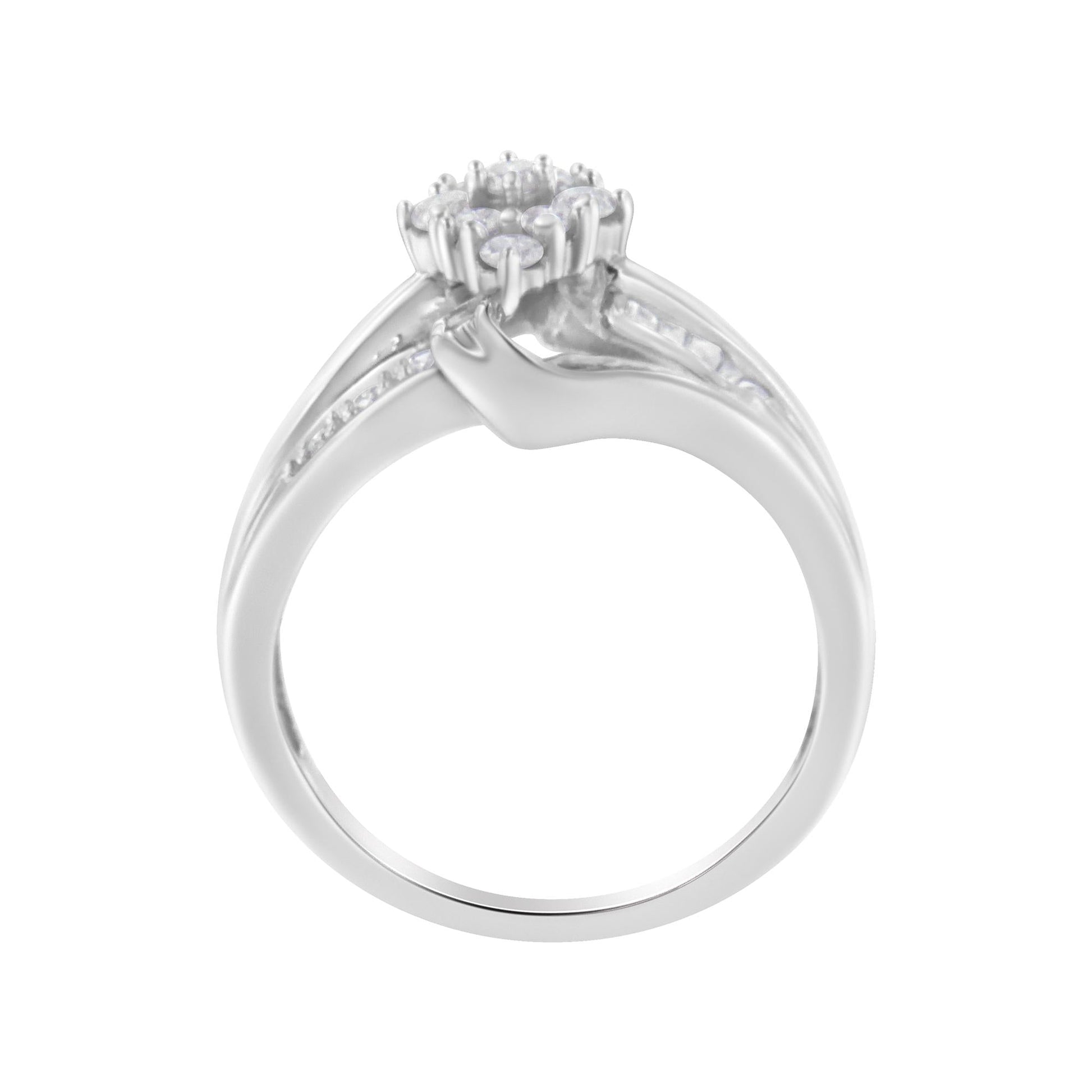 10K White Gold 1/2 cttw Diamond Cluster Ring (H-I Clarity I2-I3 Color)