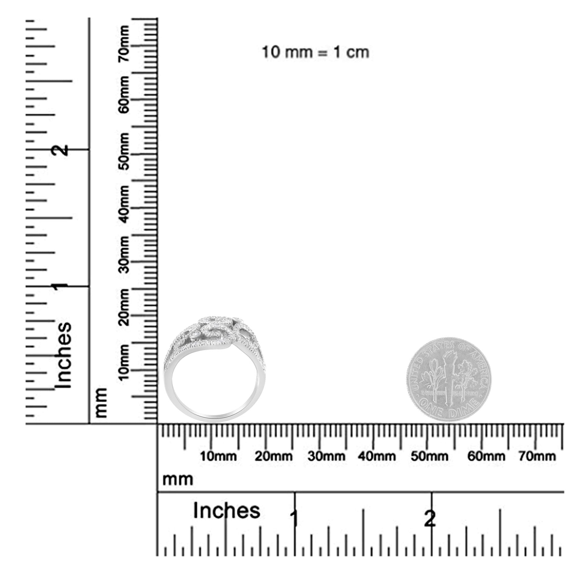 14K White Gold Round Cut Diamond Cluster Ring (1/2 cttw SI1-SI2 Clarity H-I