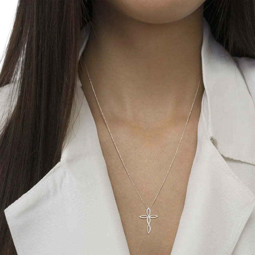 .925 Sterling Silver 1/4 Cttw Diamond Cross Pendant Necklace (i-j I3) - Fine Jewelry us Direct