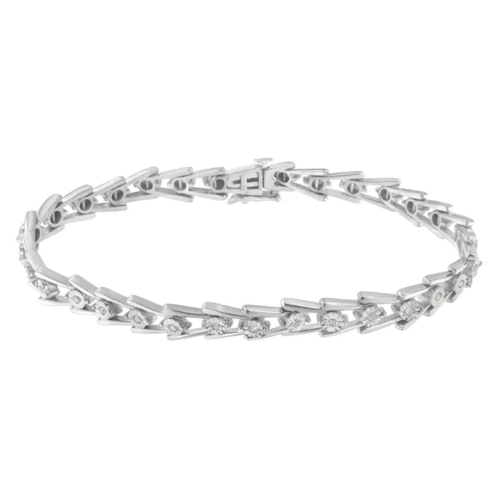 .925 Sterling Silver 1/4 Cttw Miracle Set Diamond Sleek and Open ?V’bracelet (i-j Color I3 Clarity) -7.5’’ - Fine