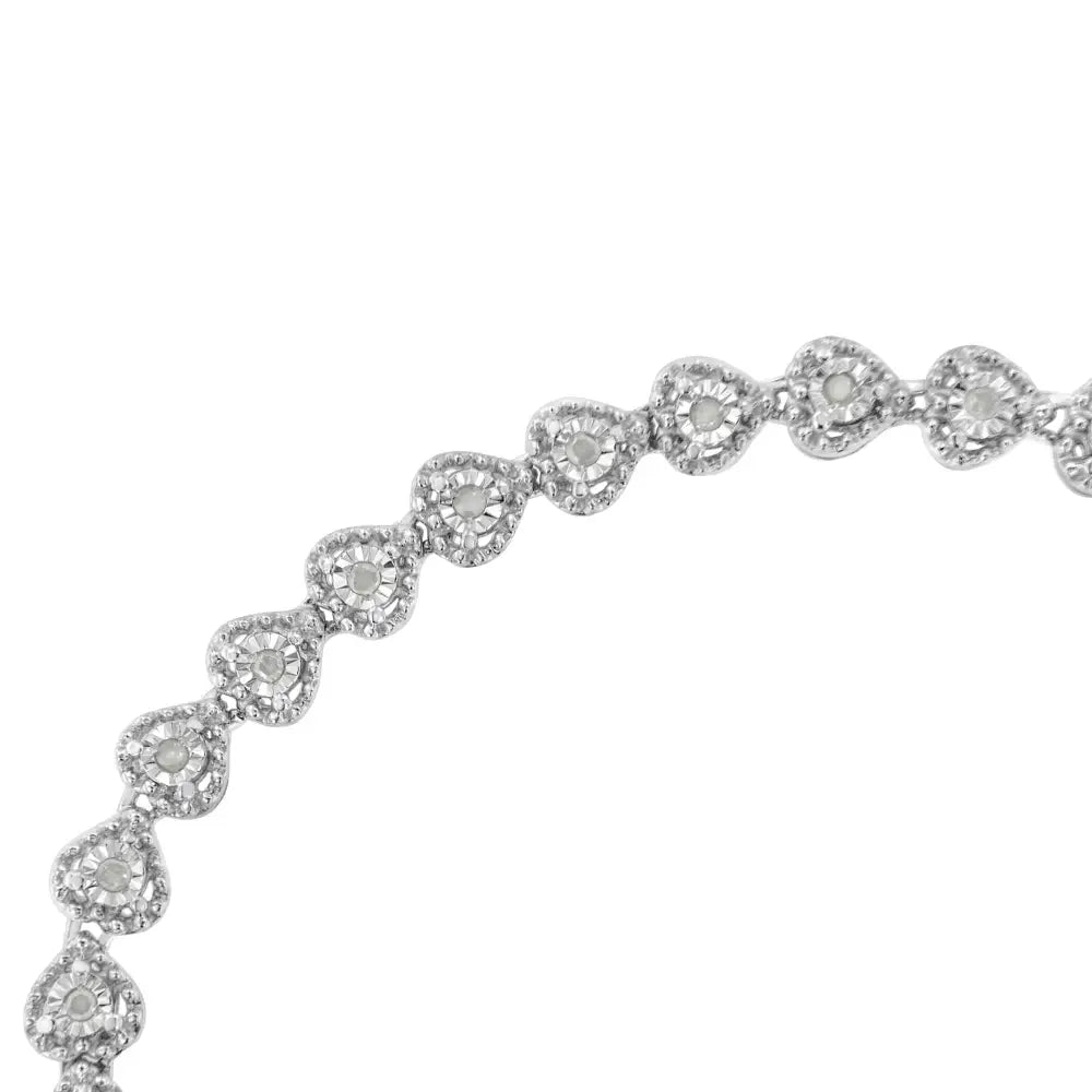 .925 Sterling Silver 1/4 Cttw Round-cut Diamond Heart Link Bracelet (i-j Clarity I3 Color) - Size 7.25’’ - Fine