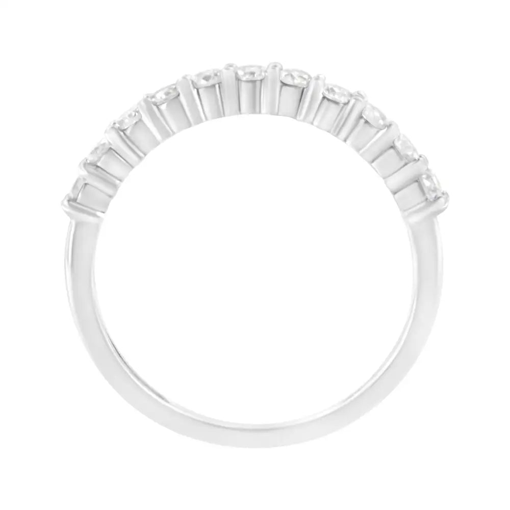 Elegance Redefined 1/2 Cttw Shared Prong-set Brilliant Round-cut Ring