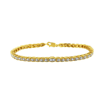 Elegant 10k Yellow Gold Diamond Pear Shape Link Bracelet with 1 Cttw