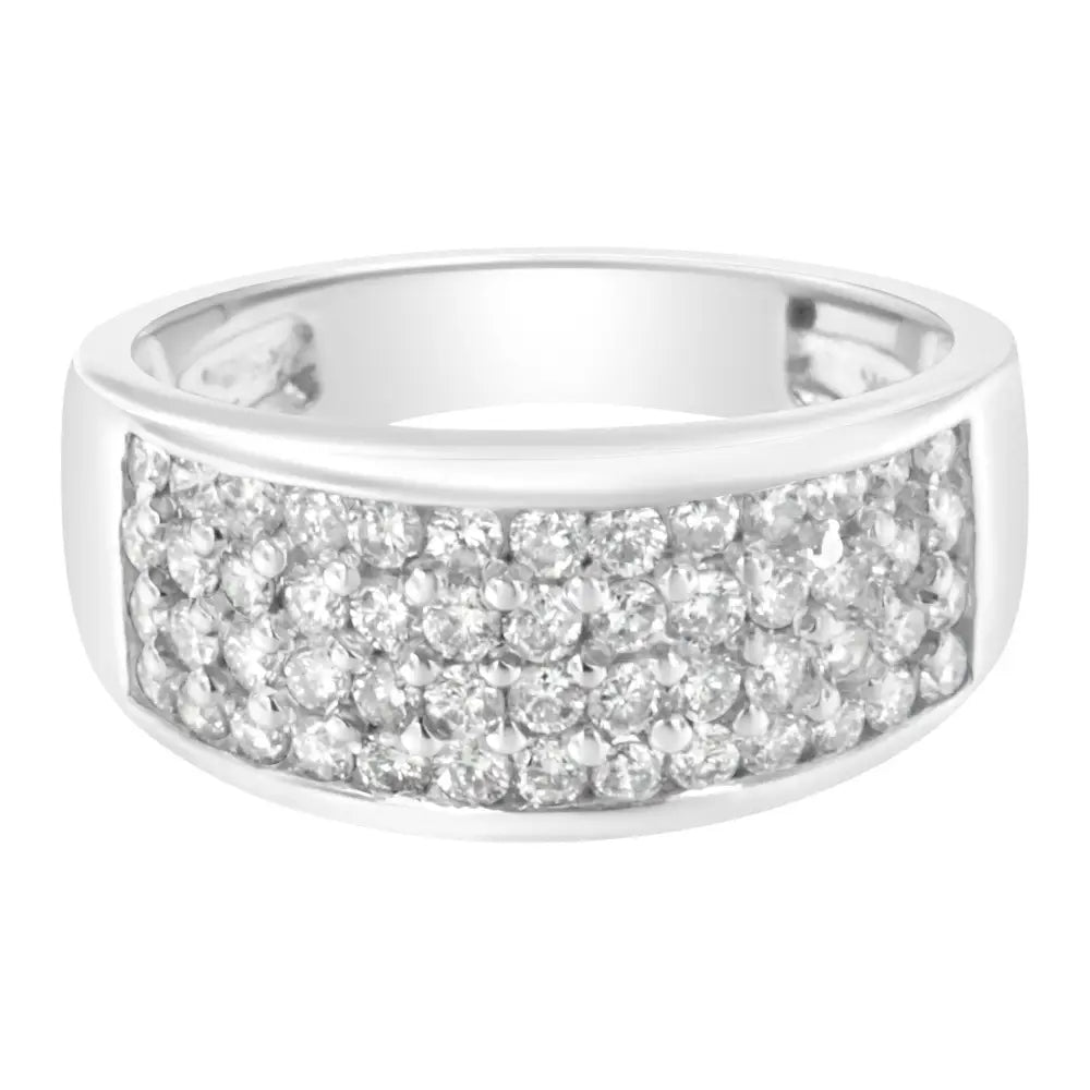 Elegant 14k White Gold Round Cut Diamond Ring with Radiant Brilliance - 6.5