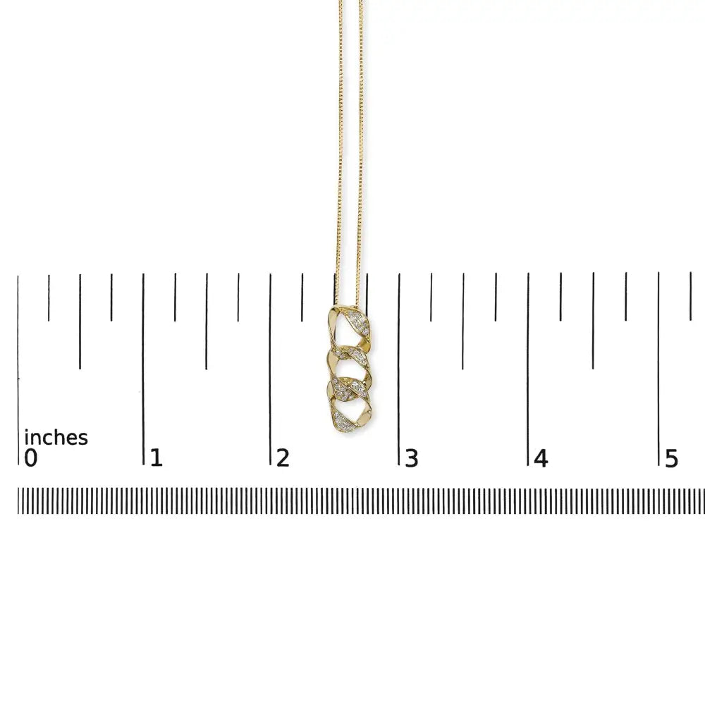 Elegant 14k Yellow Gold Cttw Diamond Interlocking Pendant Necklace