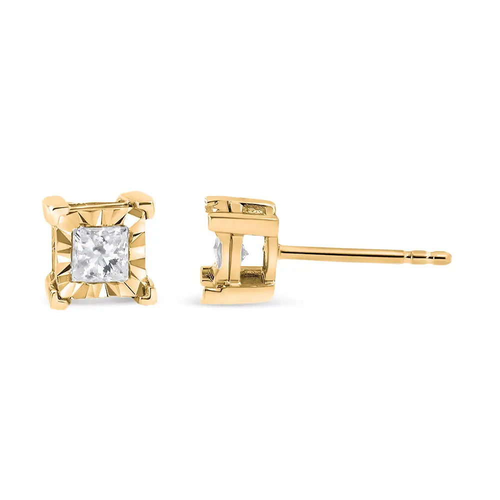 Elegant Miracle Set Princess-cut Diamond Solitaire Stud Earrings