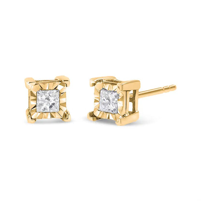 Elegant Miracle Set Princess-cut Diamond Solitaire Stud Earrings