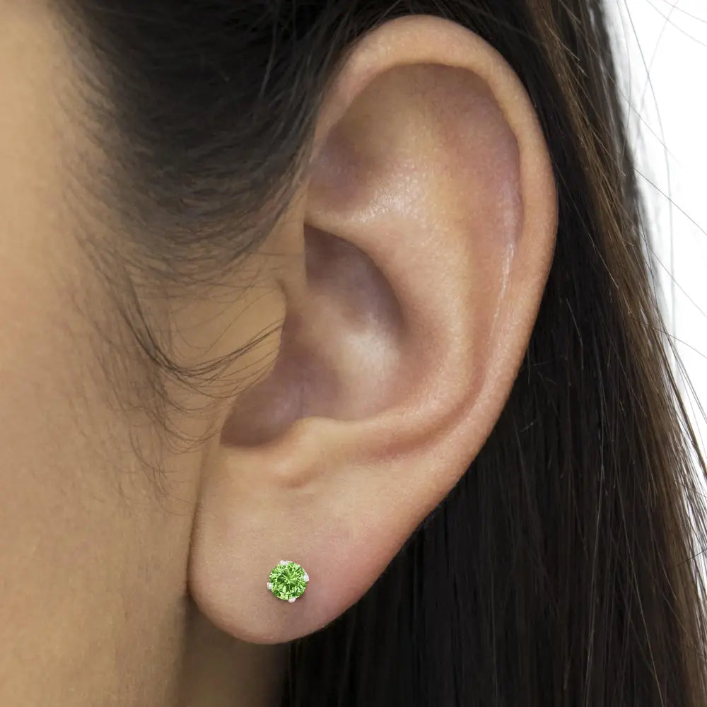 Elegant Round Brilliant-cut Green Diamond Classic Stud Earrings