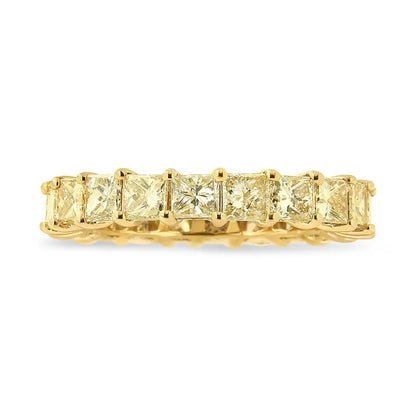 Elegant Shared Prong Set Princess Cut Diamond Eternity Band Ring