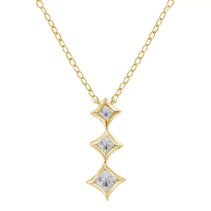 Exquisite 10k Gold Pendant Necklace with Princess Cut Diamonds and Si2-i1