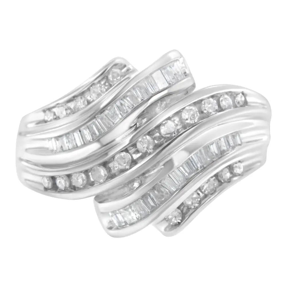 Exquisite 10k White Gold Channel Ring with Baguette Cut Diamonds