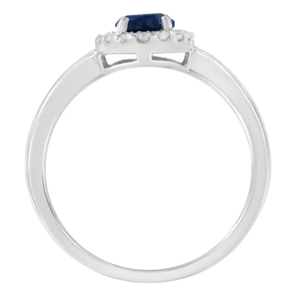 Exquisite 10k White Gold Prong Set 7mm Gemstone Halo Cocktail Ring - 7 / Blue