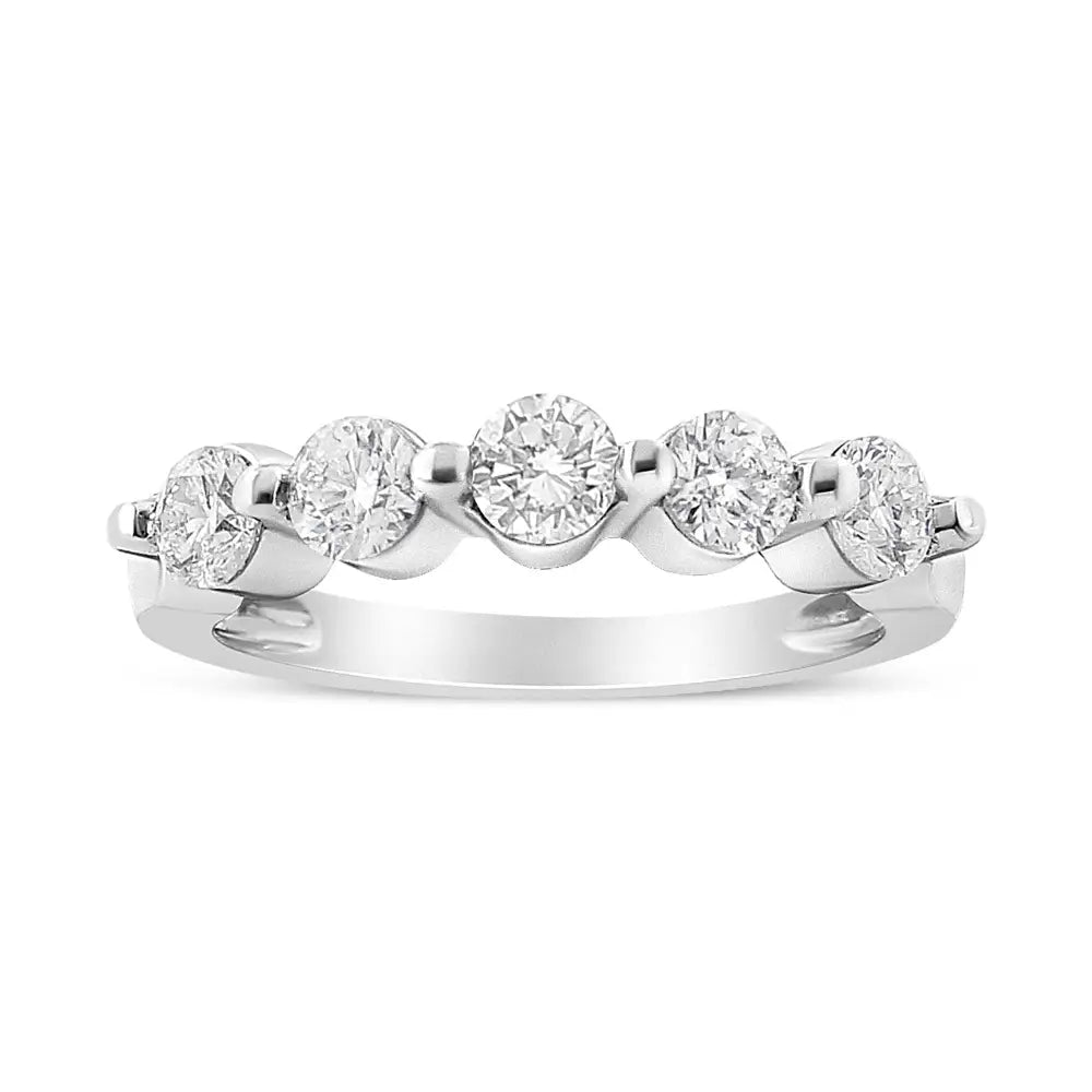 Exquisite 14k White Gold Band Ring with 1.00 Cttw Brilliant Round Cut Diamonds