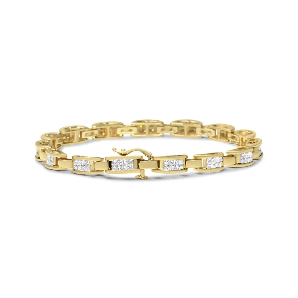 Exquisite 14k Yellow Gold Princess-cut Diamond Links of Love Bracelet