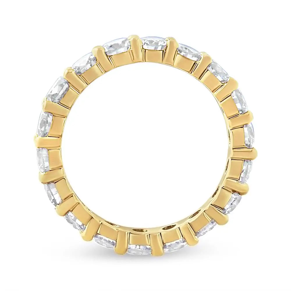 Exquisite 14k Yellow Gold Round Cut Diamond Eternity Band