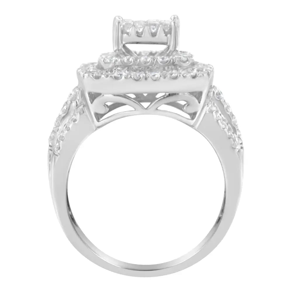 Exquisite 14kt White Gold Diamond Cocktail Ring with Stunning Brilliance