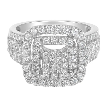 Exquisite 14kt White Gold Diamond Cocktail Ring with Stunning Brilliance