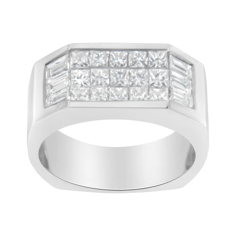 Exquisite 14kt White Gold Diamond Ring with Vs2-si1 Clarity - 6.25