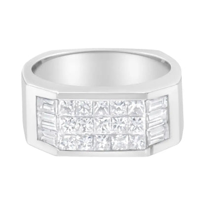 Exquisite 14kt White Gold Diamond Ring with Vs2-si1 Clarity - 6.25