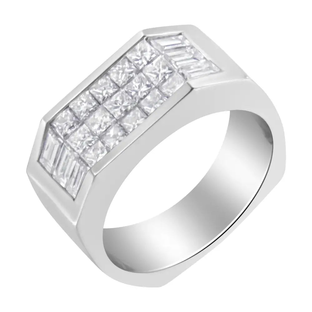 Exquisite 14kt White Gold Diamond Ring with Vs2-si1 Clarity - 6.25