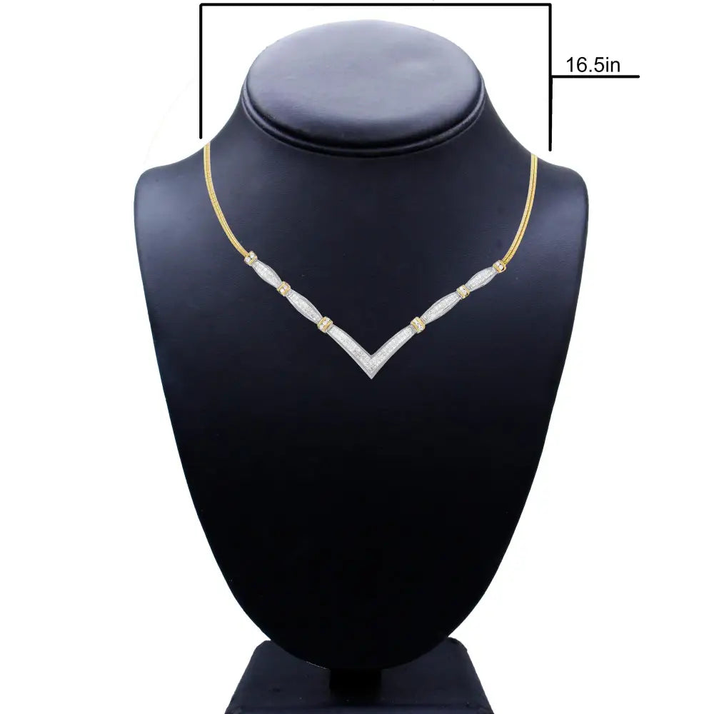 Exquisite 3.00 Cttw Round and Princess Cut Diamond v Shape Statement Necklace