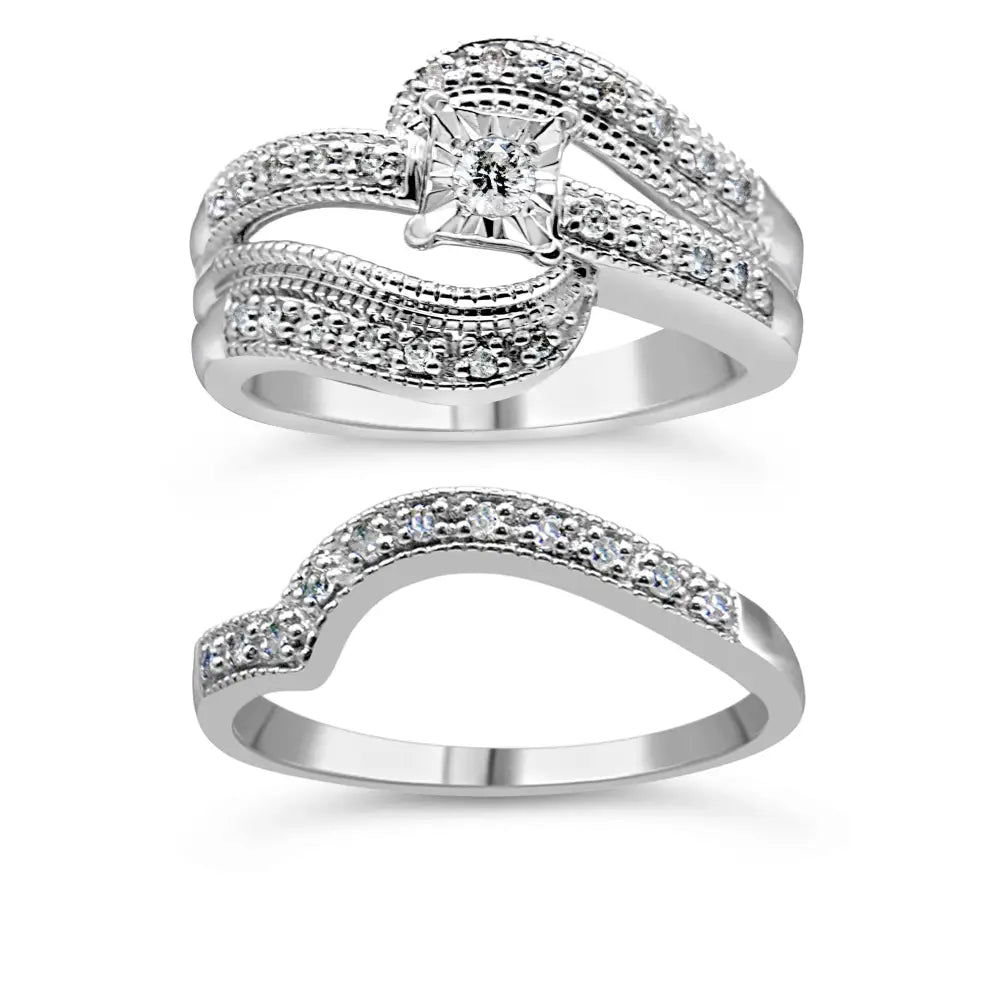 Exquisite Crisscross Engagement Ring with.33 Cttw Round Diamond Beauty