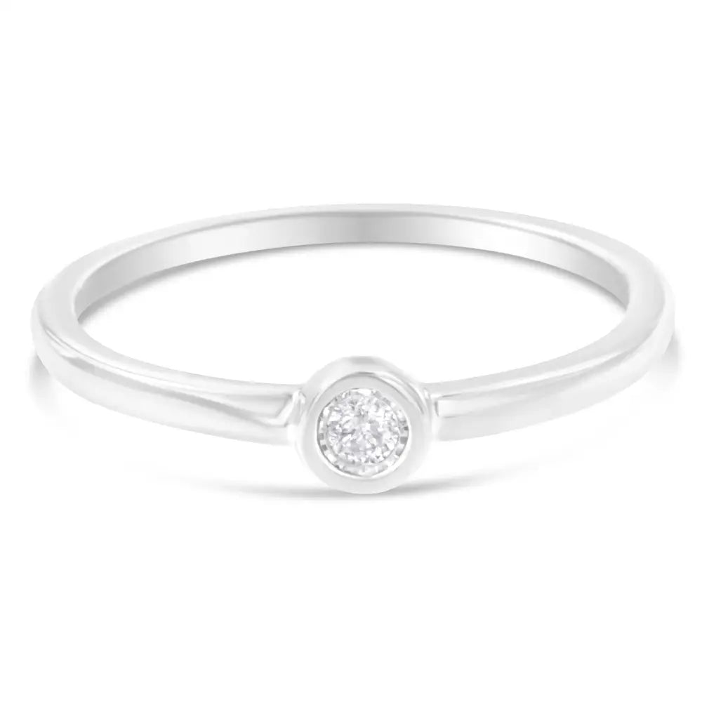 Exquisite Diamond Round Shaped Promise Ring in.925 Sterling Silver