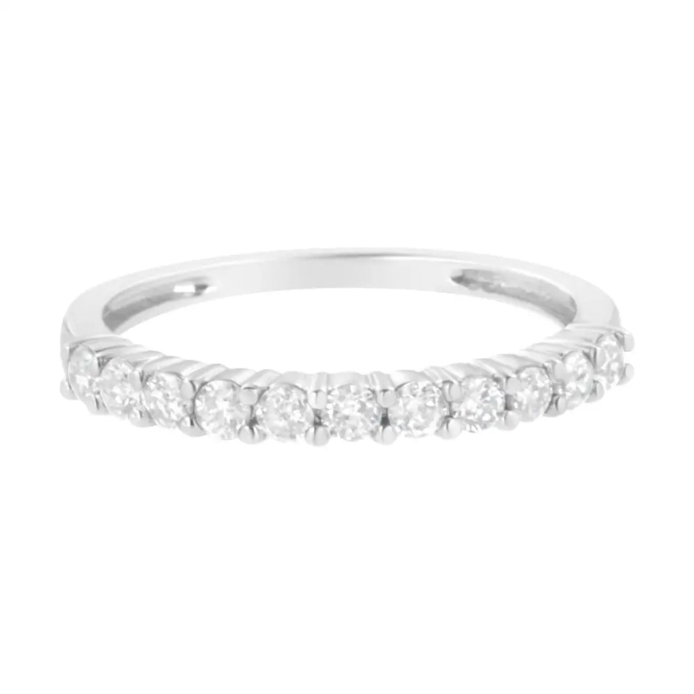 Exquisite Igi Certified 10k White Gold Prong Set Fluted Band Ring