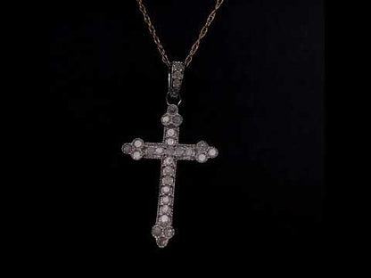 .925 Sterling Silver 1/4 Cttw Prong Set Round-Cut Diamond Cross Pendant Necklace