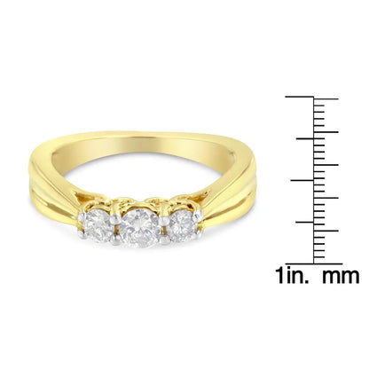 Radiant Yellow Gold Three-stone Diamond Ring for Timeless Elegance