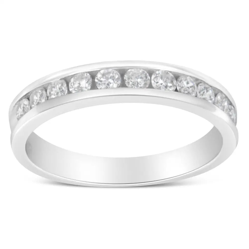 Stunning Igi Certified 18k White Gold Round Brilliant Cut Diamond Band