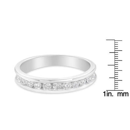 Stunning Igi Certified 18k White Gold Round Brilliant Cut Diamond Band